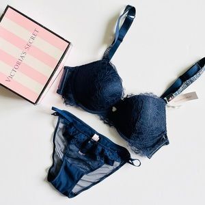 36B SMALL Victoria’s Secret navy bling bra set